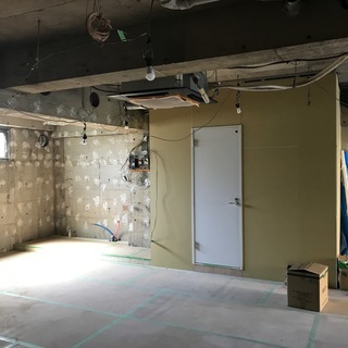 店舗事務所（２階 17.93坪）徒歩3分　エスタシティ2-A - 座間市