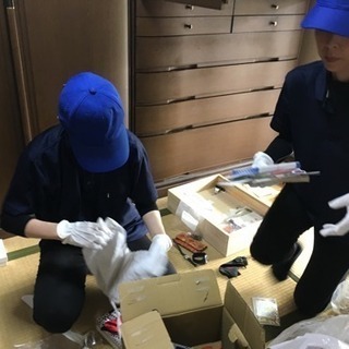 【急募】9/30 9:00〜13:00家具搬出作業【日当7000円】の画像