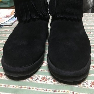 VANSムートンブーツ