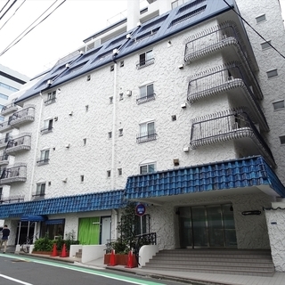 新宿5丁目☆１ＬＤＫ☆新規内装リノベーション済み☆仲介手数料無料...