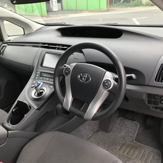 ■車検長い■31/7 走行少なめ５万キロ台！ 燃費良いです。人気のホワイトパールクリスタルシャイン！ S HDDナビ バックモニター インテリキーの画像