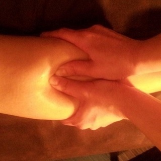 女性専用リラクゼーションサロン施術風景撮影モデル募集急募！！（日払い！経験不問）の画像