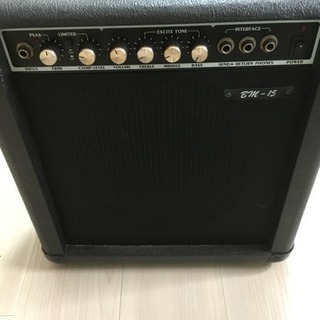 ベースアンプ
