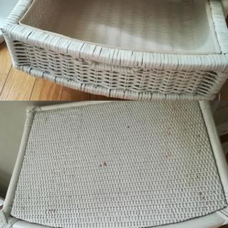 ホワイト　籐　カゴ　シャビーシック　洋服　ケース　引き出しの画像