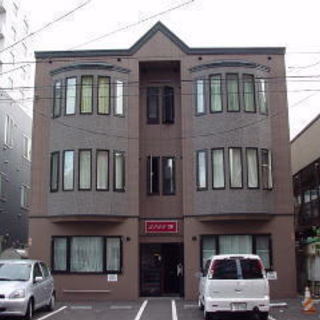 【中央区】　仲介無料！！　地下鉄南北線すすきの徒歩9分！！　ウォ...