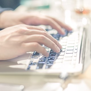 【35,5万円】カメラを持って、魅力を発見して、ライティングする