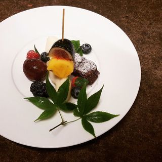西新宿　イタリア料理　サービススタッフ募集！の画像