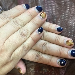 ネイル初回2700円から！