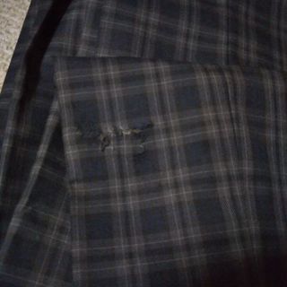 チェックズボン　1000円と500円の画像