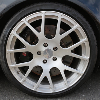 アウディS４アバント 4.2 クワトロ AGIO19AW 車高調 外マフラ- RS4キャリパ-の画像