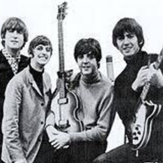 洋楽好きの方バンドやりませんか