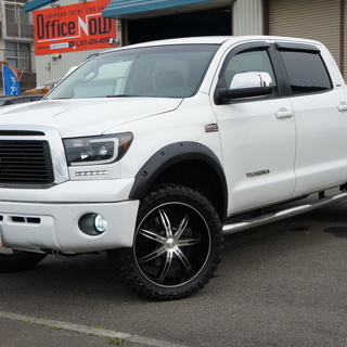 ★米国トヨタ　タンドラCREWMAX　SR5 Lifted　33...