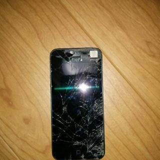 iPhone5 (画面バキバキ)の画像