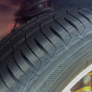 【値下げ中】スバル R2 走行76,171km DOHCの画像