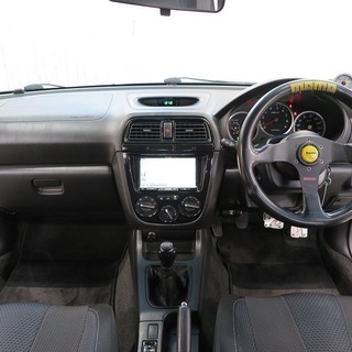【誰でも車がローンで買えます】H15　インプレッサ　WRX　シルバー　 完全自社ローン※金利０％　の画像