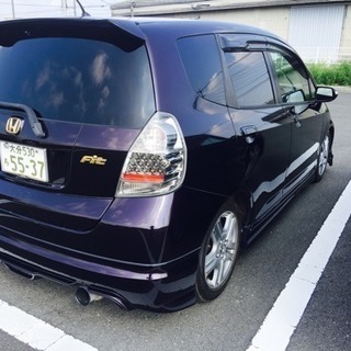 ホンダフィット‼️19年式‼️カッコイイ‼️ローダウン❗️アルミホイル❗️フルエアロ‼️の画像