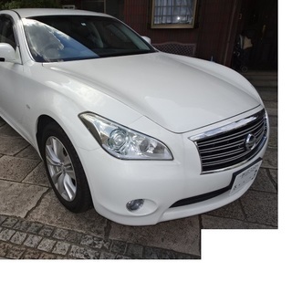日産　フーガ３７０GT　初年度H22年　車検H３１．７迄