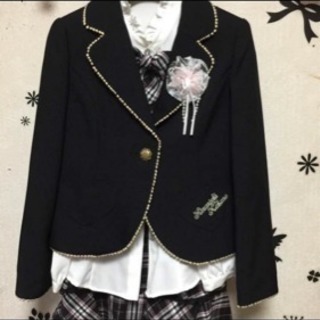 入学式スーツ 130cmの画像