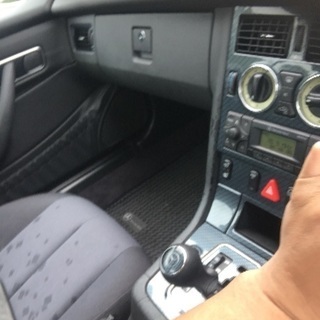 個人♪徹底整備のメルセデスSLK230コンプレッサー車検31年4月♪走りを楽しみませんか？の画像