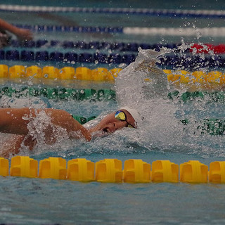 江原騎士・中村克選手と共に戦った！水泳の個人レッスンの画像