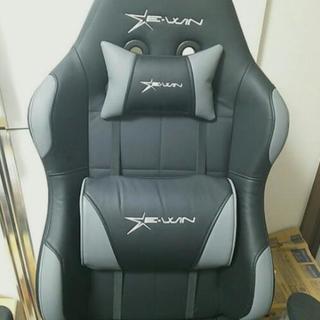 ゲーミングチェアの画像