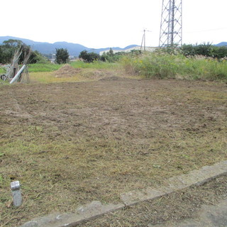 福岡便利屋空き地の草刈り及び原状復帰 − 福岡県