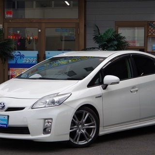 自社ローン専門中古車販売店！☆平成２２年 　プリウス１．８　Ｓ　...