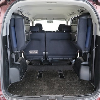 どなたでも車がローンで買えます！　最新在庫特集！！　ステップワゴン　スパーダ２４ＳＺ　・ＨＤＤナビ・ワンセグ・ＤＶＤ再生・左パワスラ・ＨＩＤ・ＥＴＣ・Ｂカメラ・アルミ　完全自社ローン！！の画像