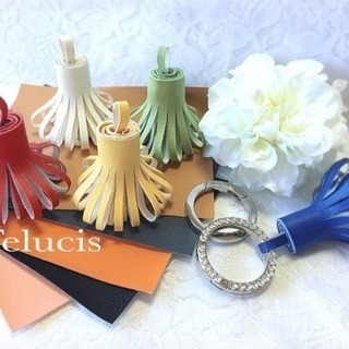 デコレーション®︎・アクセサリー・グルーデコ®︎・アロマフレグランスストーン教室自宅サロンを主宰しております。の画像