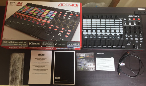 AKAI APC40 MK2（美品）をお譲りします。