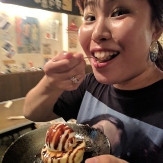 調理スタッフ 募集 /給料手渡し/日払い/賄いあり/経験者優遇/ネイル・ピアスOKの画像