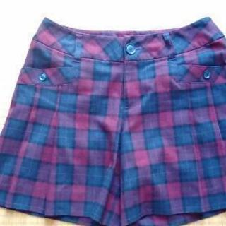 美品　Ｗ６１　ショートパンツ　