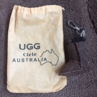 未使用 UGG キーホルダー