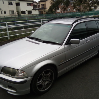 コミコミ価格(^^♪ 車検2年付渡し！3シリーズツーリングです(...