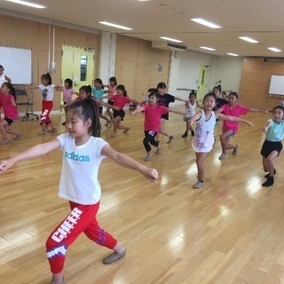 キッズチアダンス