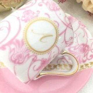 イニシャル入りのオリジナル食器や小物が作れる　足利市のポーセラー...