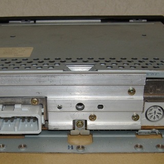 中古　カーオーディオ　カセットテープ・ＡＭ・ＦＭ　ホンダ純正部品　４ＬＨＯの画像