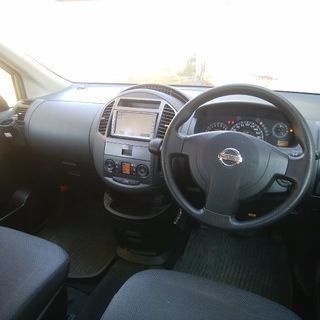 日産ラフェスタ　2000cc 4WD の画像