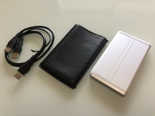 外付け USB 160GB ハードディスク に、なっているセット。