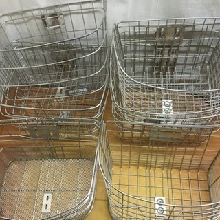 ステンレス製の前かごどれでもの画像
