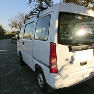 ★２１年サンバーＶ　最終マスク！　ＶＢ　４気筒良く走ります！　下回り良好！ＡＴ車　の画像