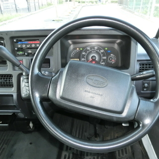 ★２１年サンバーＶ　最終マスク！　ＶＢ　４気筒良く走ります！　下回り良好！ＡＴ車　の画像