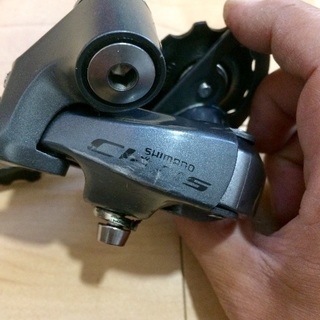 リアディレイラー シマノ RD-2400-SSの画像