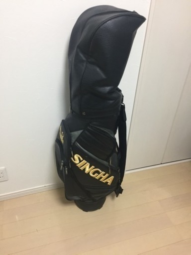 【希少・美品】SINGHA シンハービール　キャディバッグ　ゴルフ　カーボン調 シンハー SINGHA キャディバッグ ネービー×ホワイト ゴルフバック
