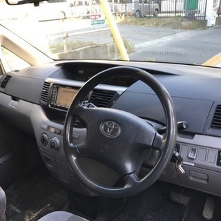 60ヴォクシー 車検付 ディーラー整備車両 格安の画像