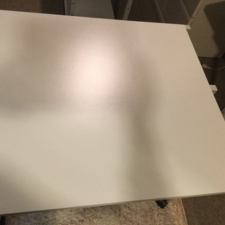 商談中  中古品 事務机、パソコンデス ホワイトの画像