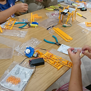 「サイエンスは文化」 こどもtoiro-サイエンス教室-の画像