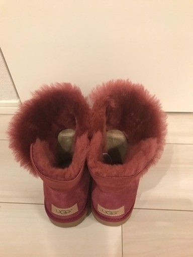UGG ウェッジヒール ショート丈ムートンブーツ