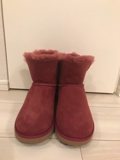 UGG ウェッジヒール ショート丈ムートンブーツ