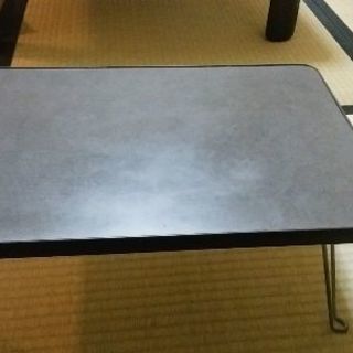 テーブルお譲りします。